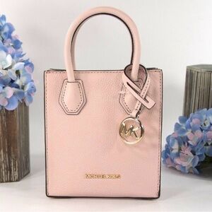 Michael Kors NWOT leather Blush Pink Mini Mercer Crossbody Bag $348 retail